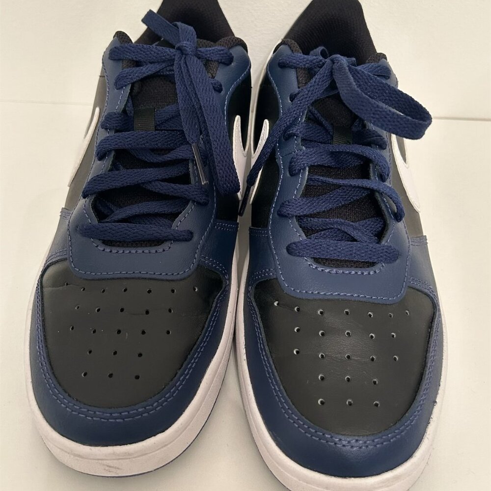 Nike Court Borough Low 2 - Big Kids size 7 - White, Navy, Black